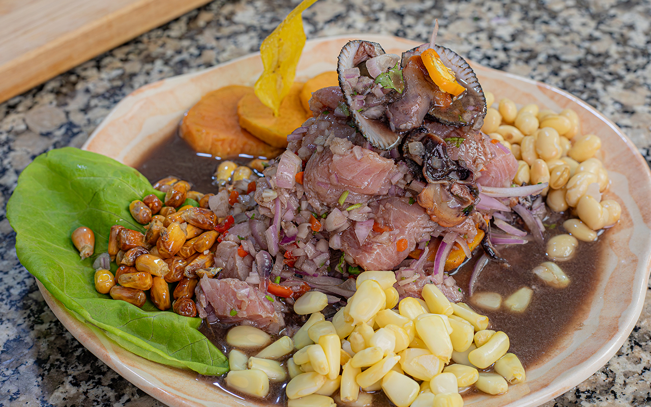 Ceviche de conchas negras